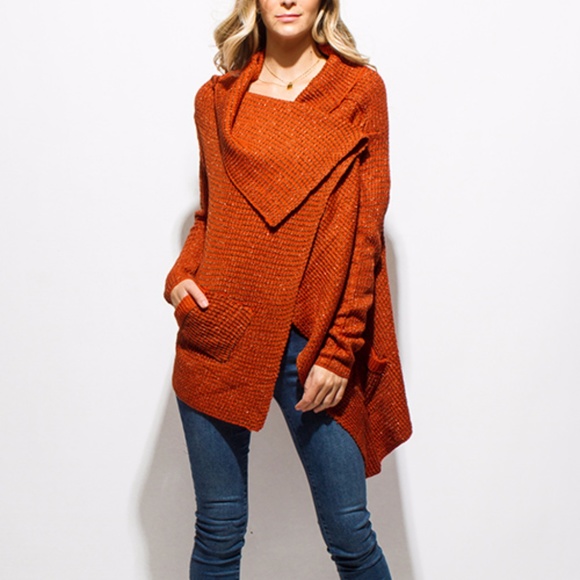 Tops - Metallic Sweater!!